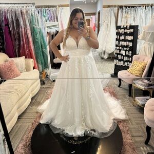 Sydney’s Bridal Wedding Dress (SC5255)